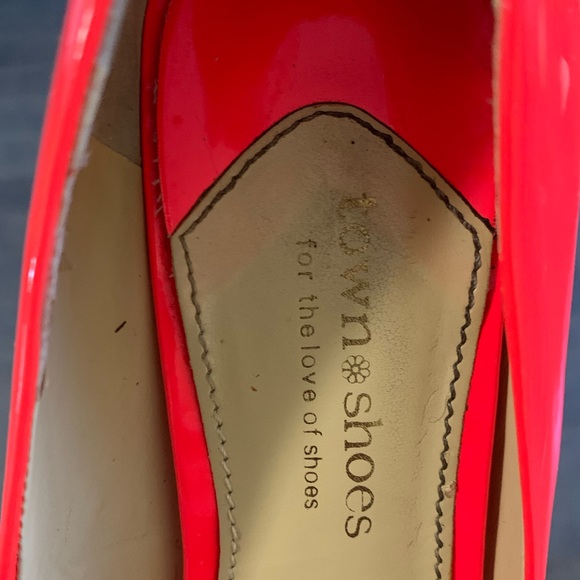 Hot Neon Pink Three Inch Heels from Town Shoes Women’s 7.5 - Picture 2 of 11